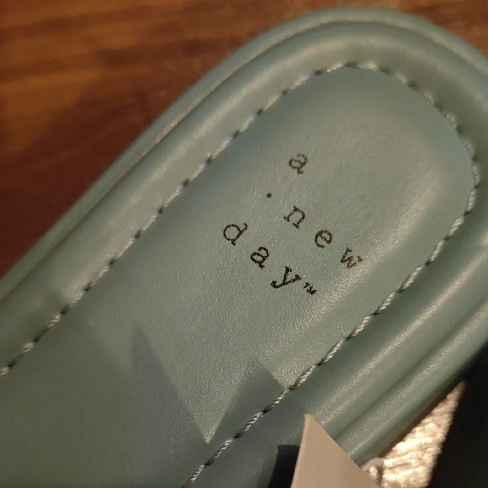 BWT a new day Platform Sandals
